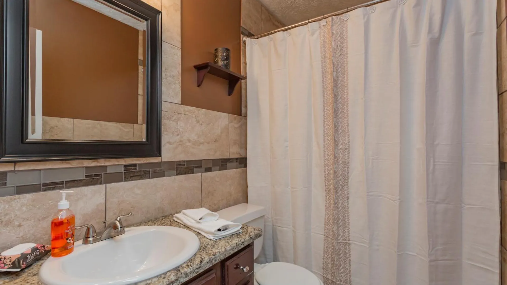 Looby Location- Charming 3Br Home 10 Min To Downtown Nashville