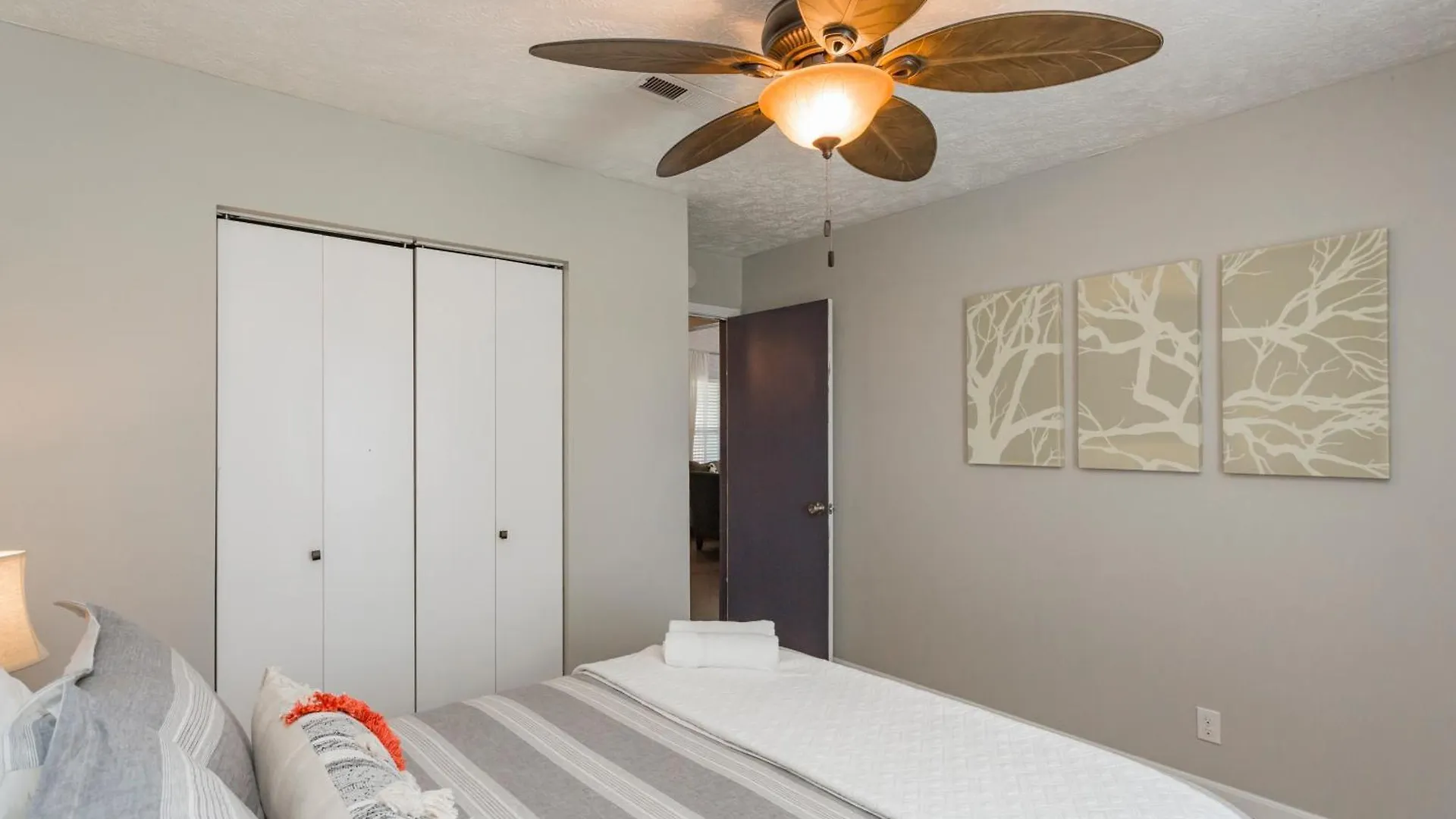 Looby Location- Charming 3Br Home 10 Min To Downtown Nashville 0*,